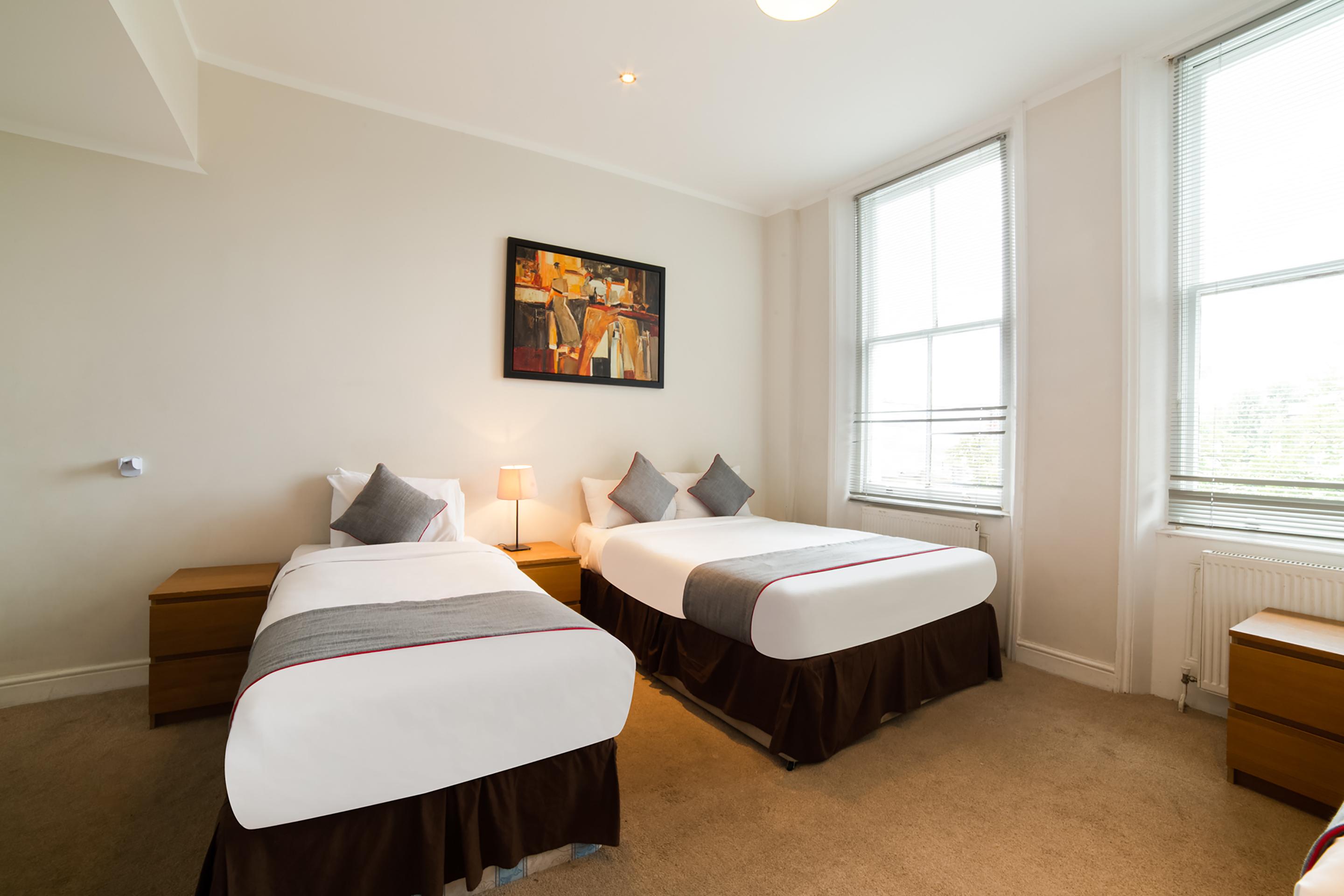 1 Lexham Gardens Hotel Londra Dış mekan fotoğraf